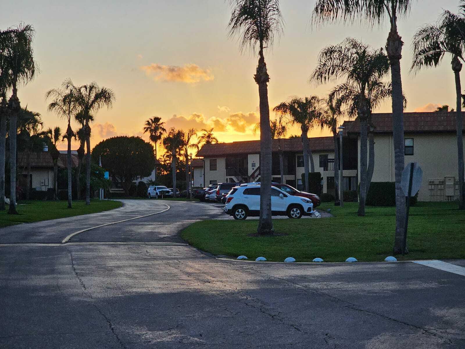 LUCERNE LAKES GOLF COLONY - Residential