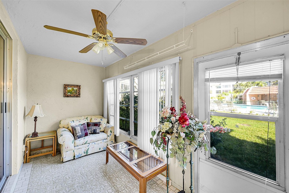 ROYAL PARK GARDENS - Residential