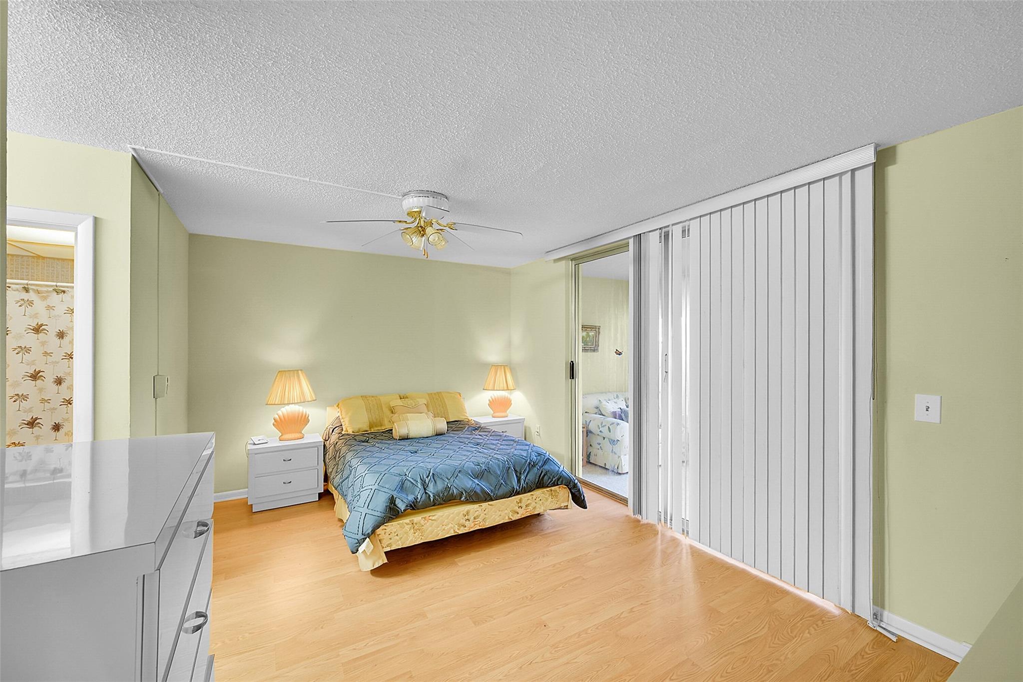 ROYAL PARK GARDENS - Residential