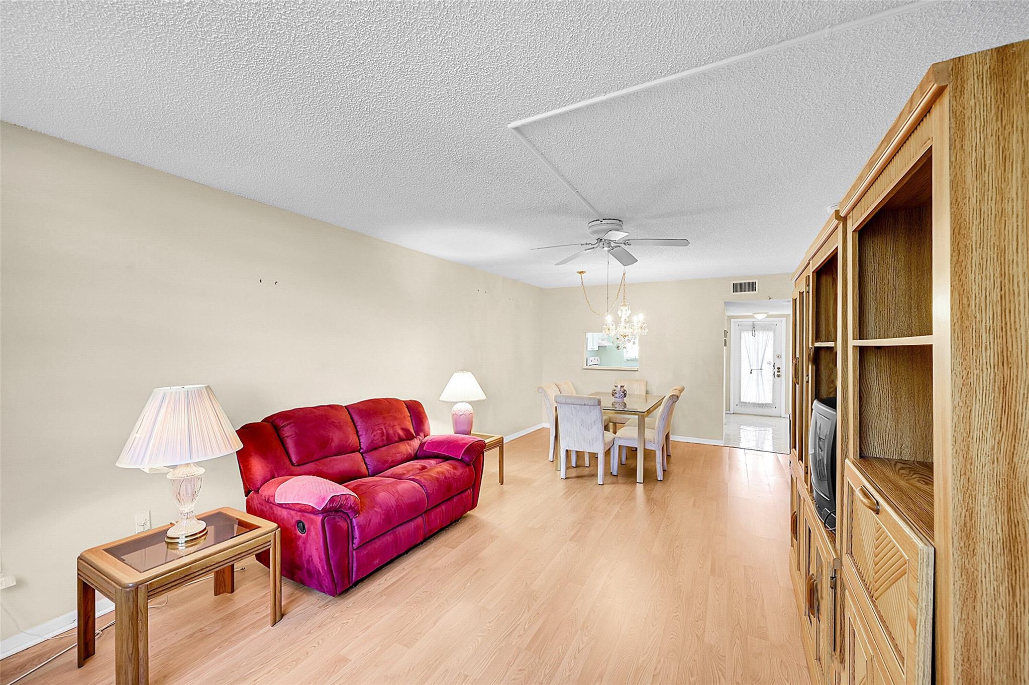 ROYAL PARK GARDENS - Residential
