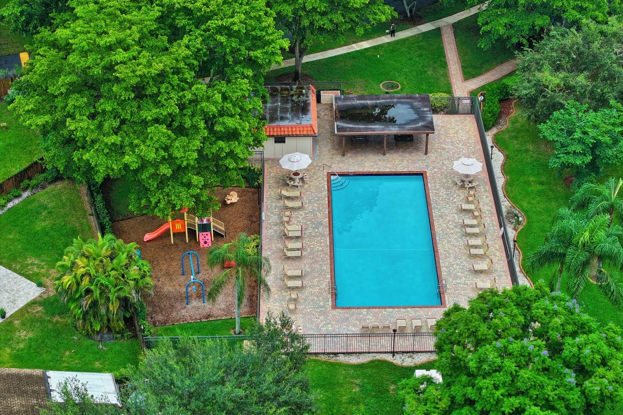 Waterside Village Three C - Residential Lease