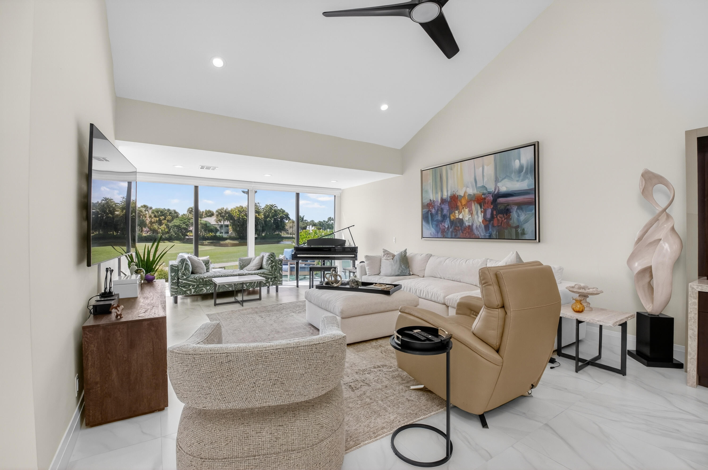 PEPPERTREE - Residential