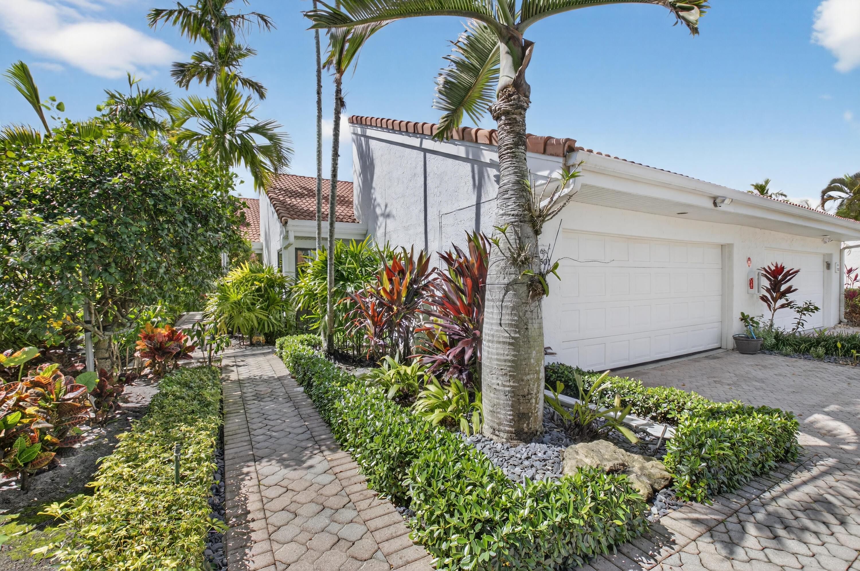 PEPPERTREE - Residential