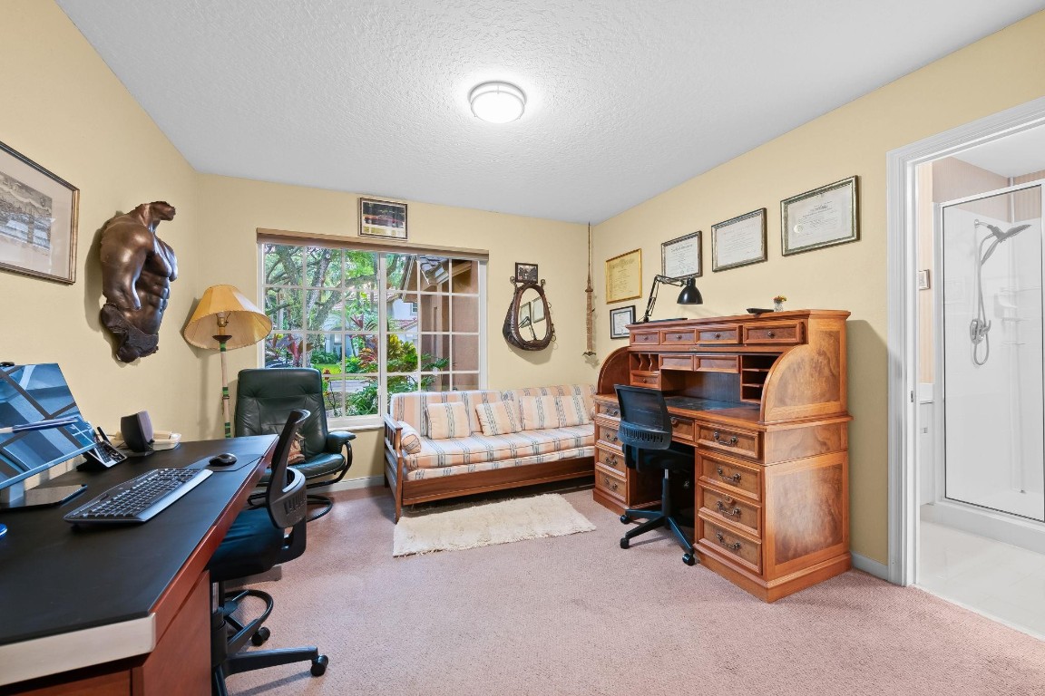 Palm-Aire Oaks Course Est - Residential