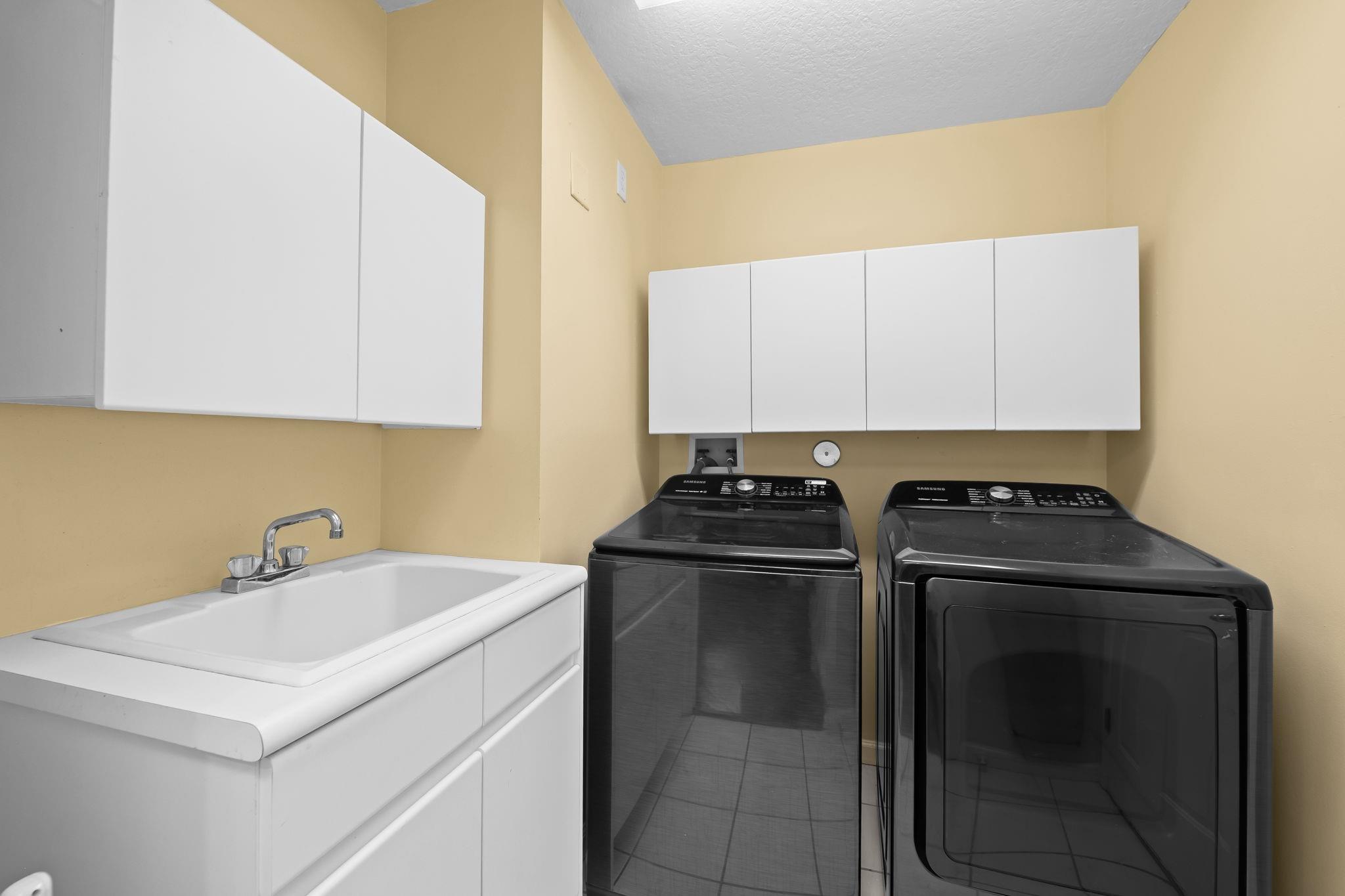 Palm-Aire Oaks Course Est - Residential