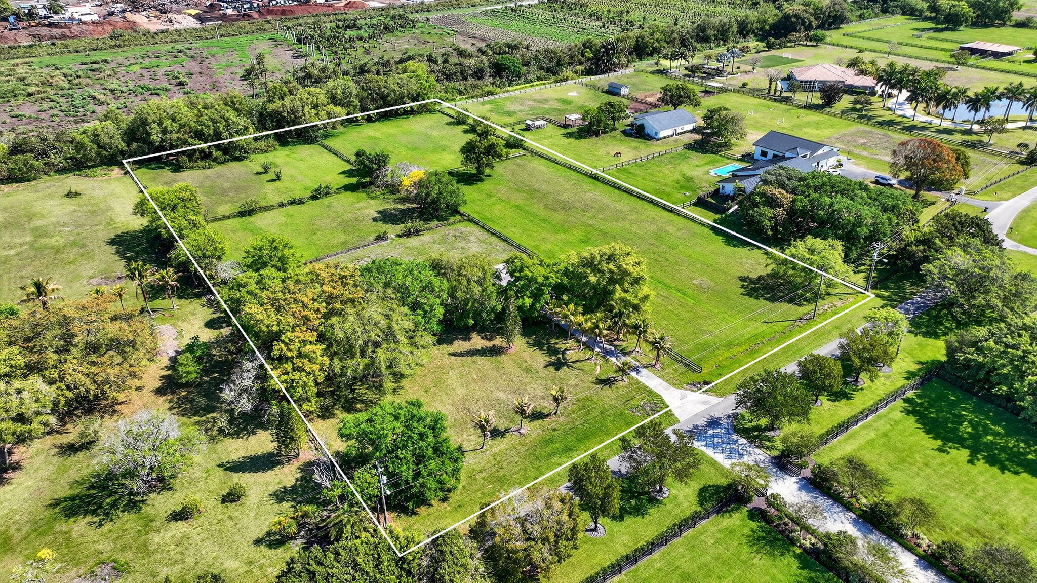 PALM BEACH FARMS CO 3 - Residential