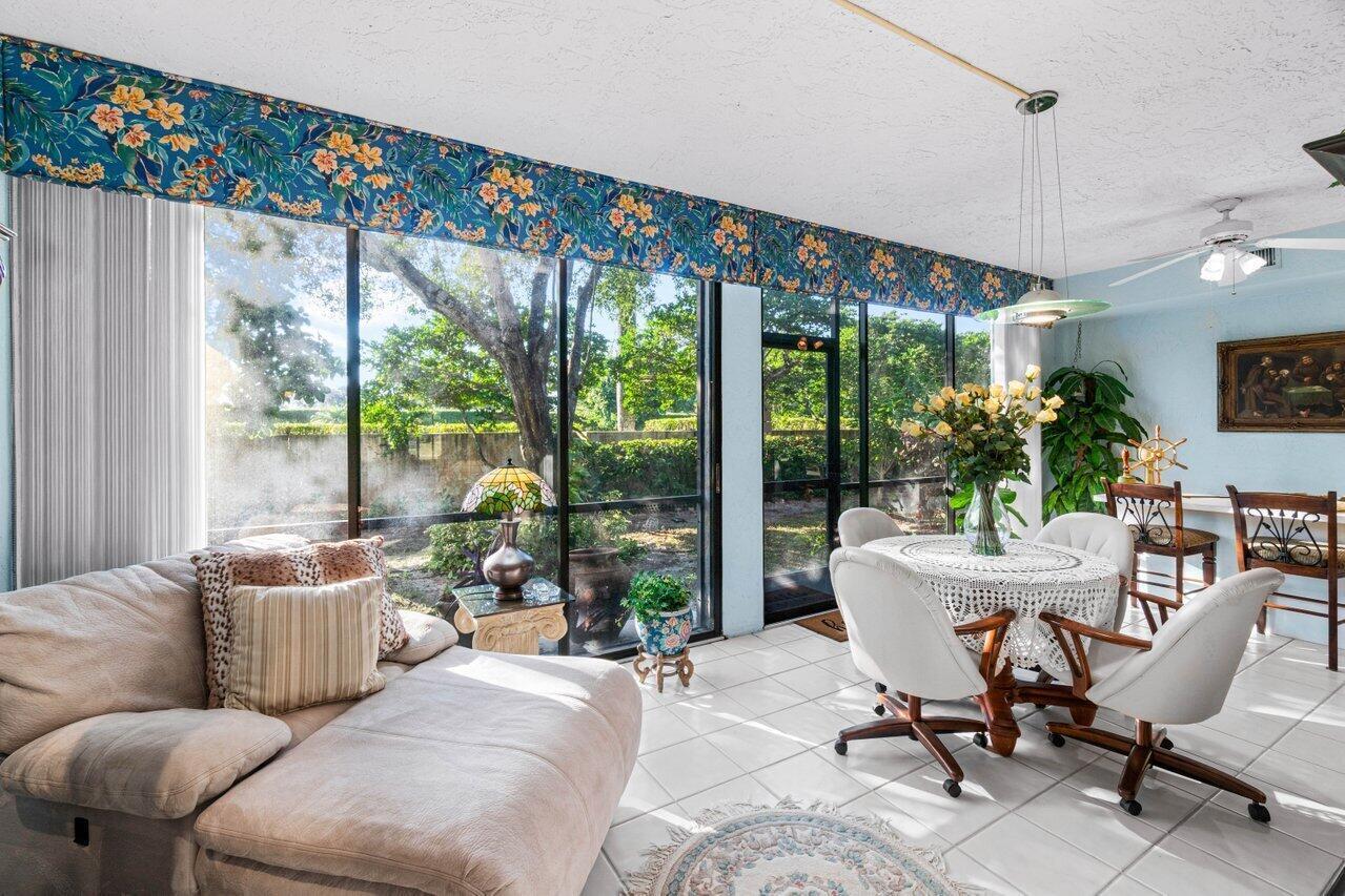BRIARWOOD AT INDIAN SPRINGS CONDO - Residential Lease