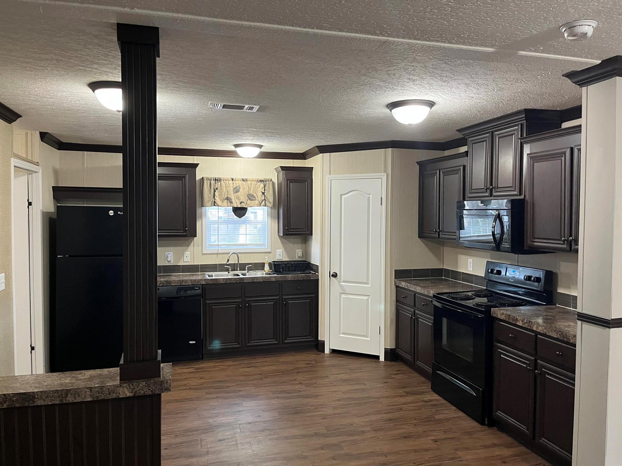 2555 PGA Boulevard 441