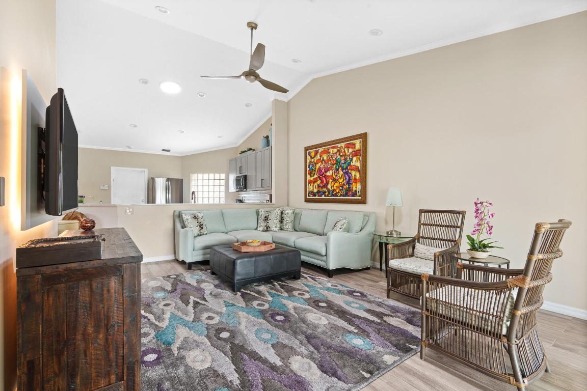 FLORAL LAKES 1 - Residential