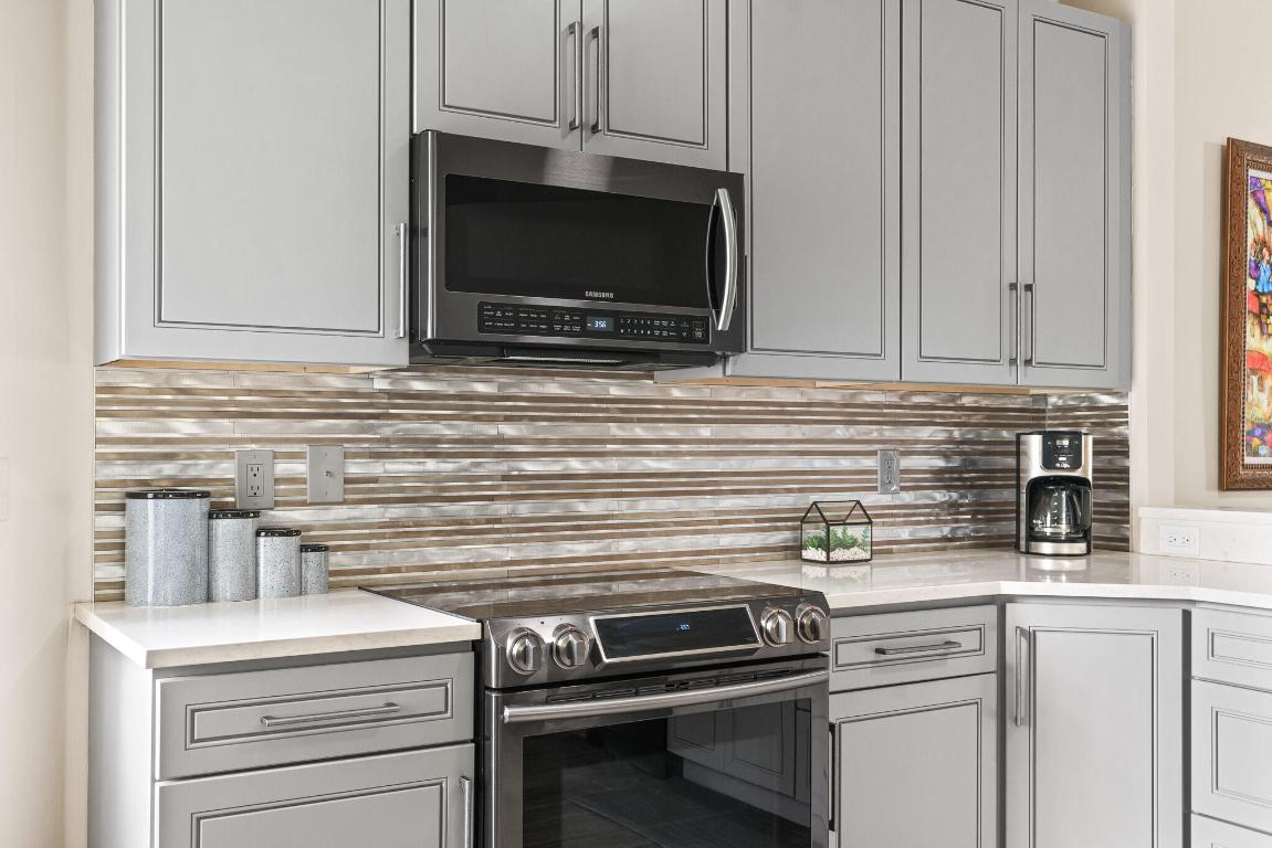 FLORAL LAKES 1 - Residential