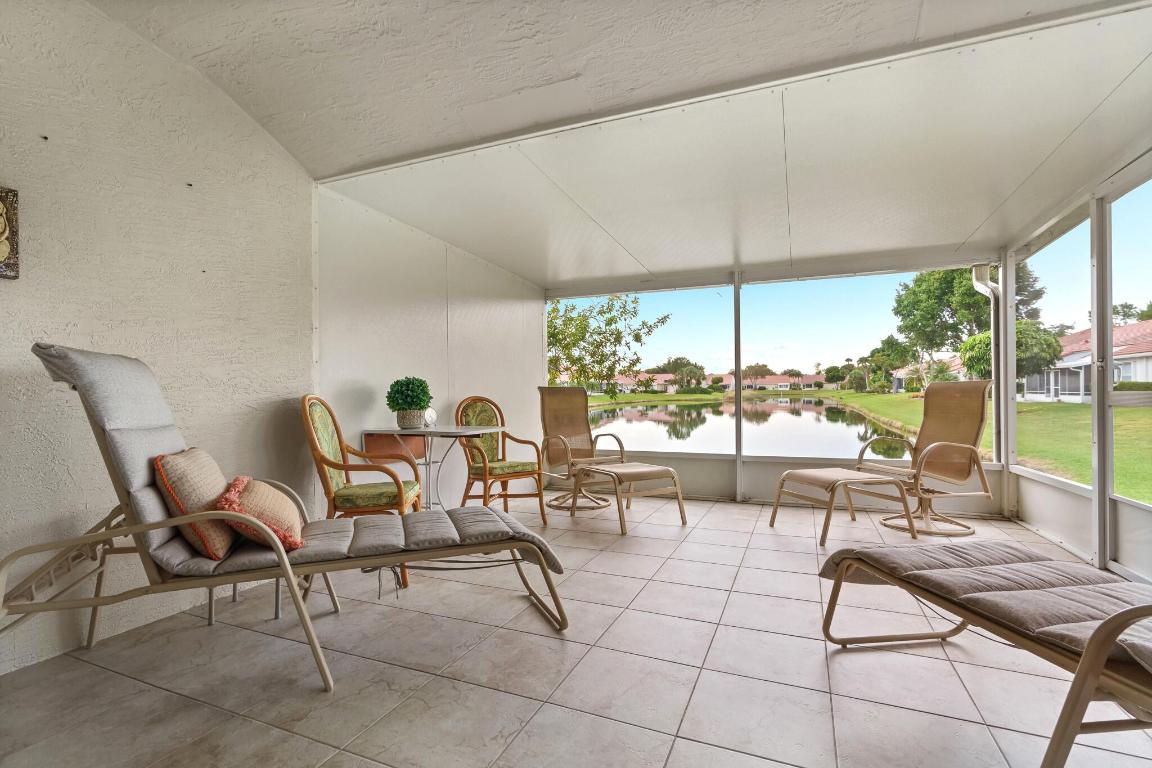 FLORAL LAKES 1 - Residential