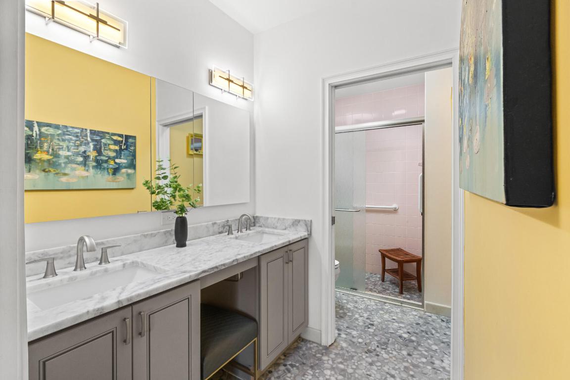 FLORAL LAKES 1 - Residential