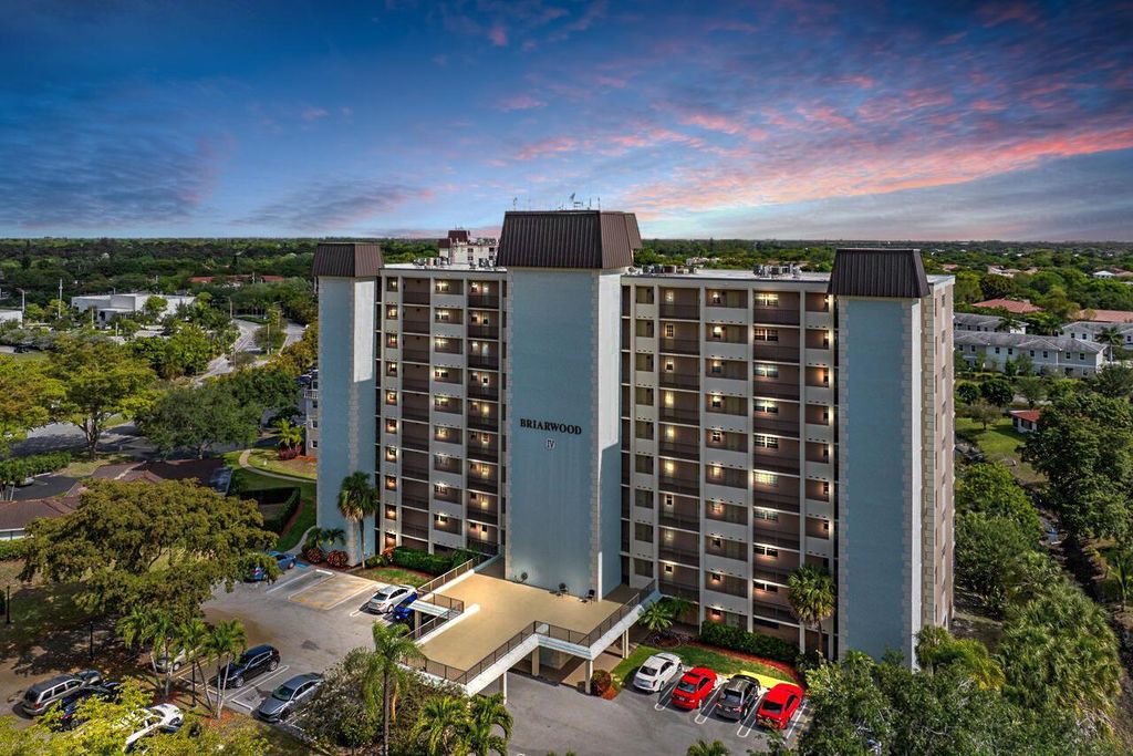 Photo of 9101 W Sample Road #805, Coral Springs, FL 33065 (MLS # R11090033)