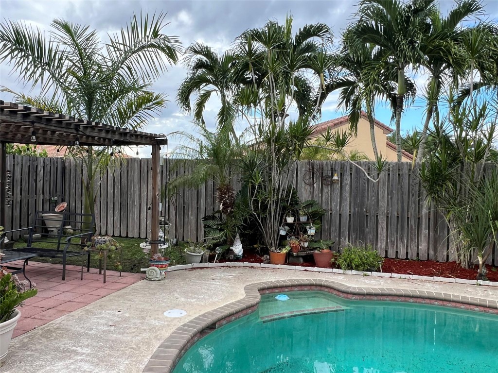 Savannah PUD 3 142-4 B - Residential