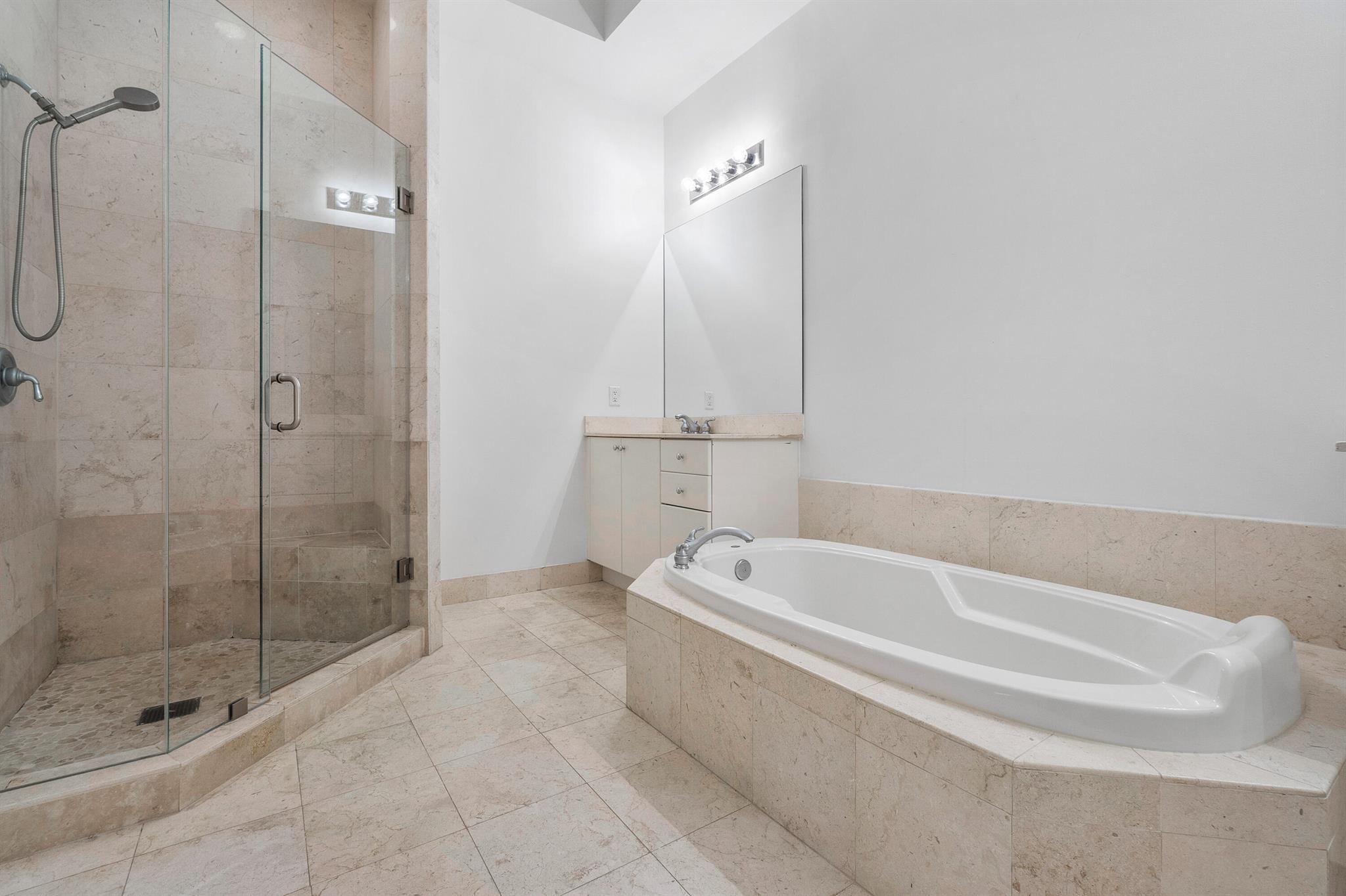 ONE CITY PLAZA CONDO - Residential