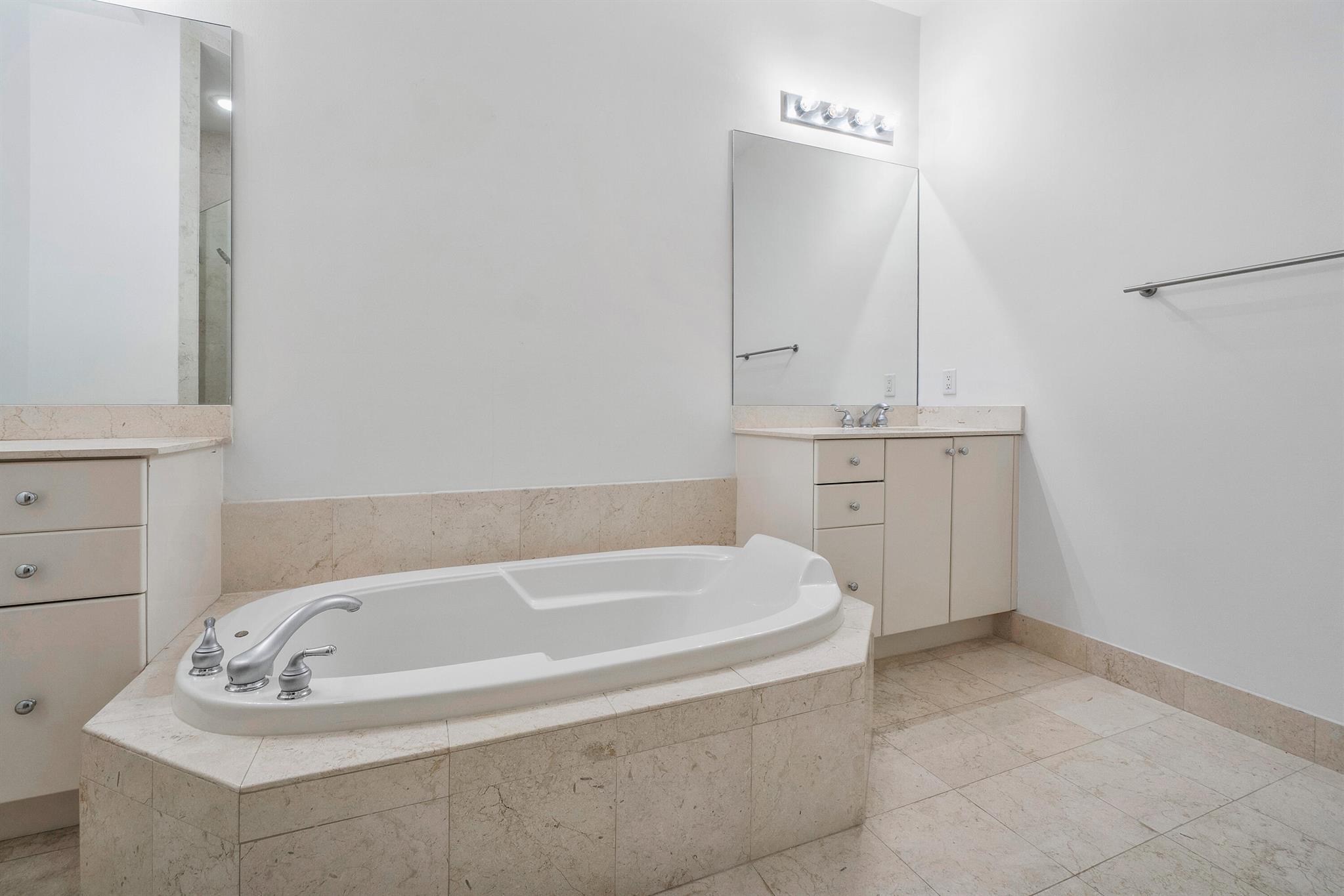 ONE CITY PLAZA CONDO - Residential