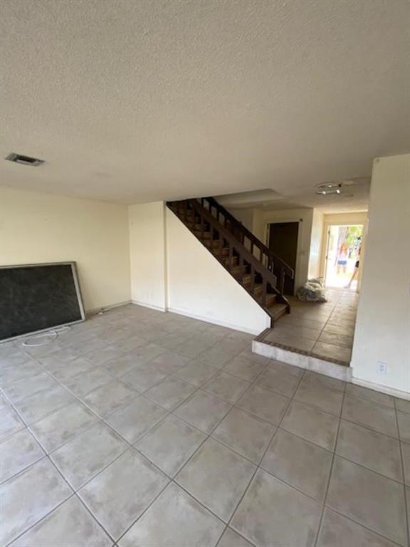 Townhouses At Jacaranda - Residential