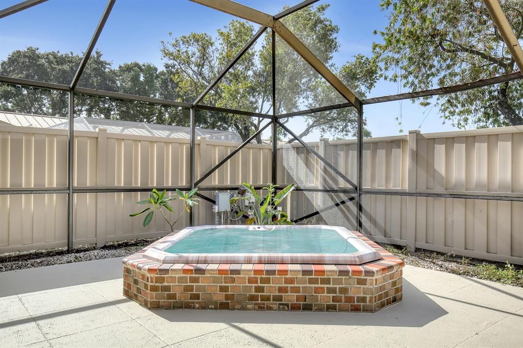 Photo of 5963 Golden Eagle Circle Cir #5963, Palm Beach Gardens, FL 33418 (MLS # R10820020)