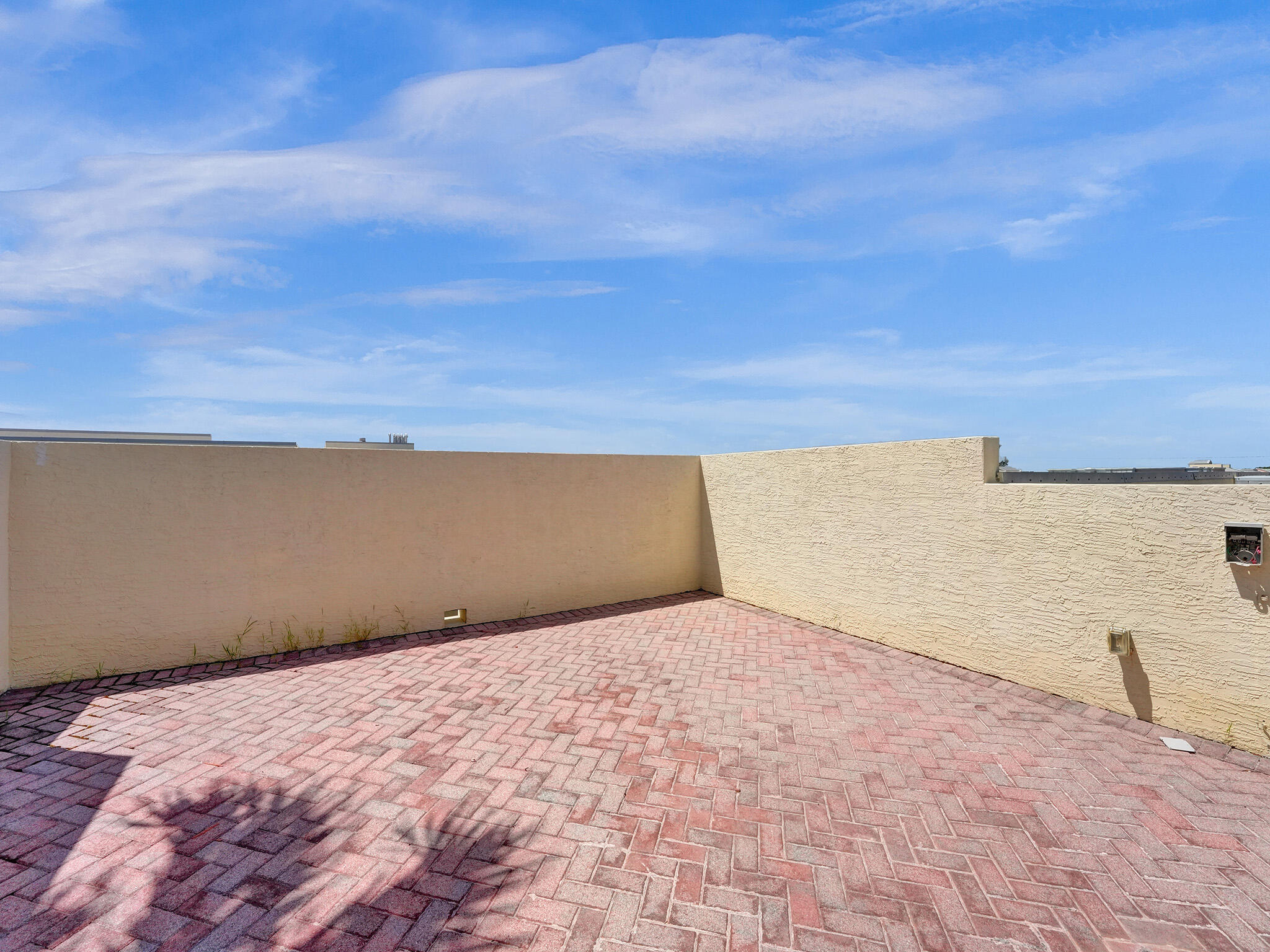 ASTOR - Residential Lease