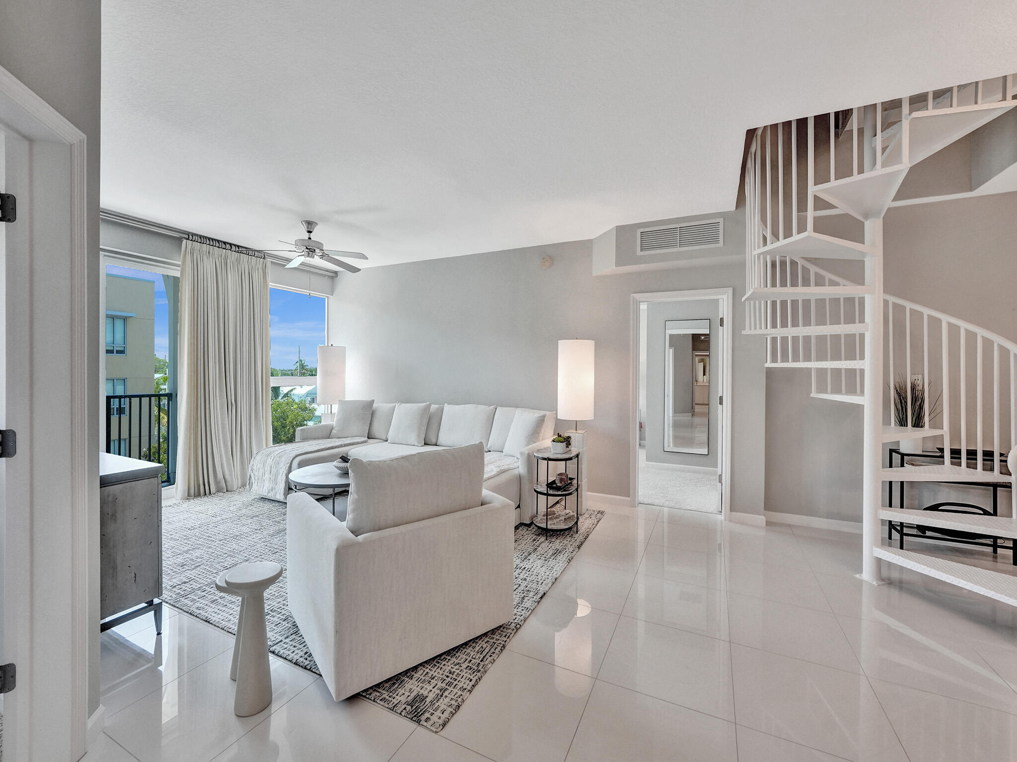 ASTOR - Residential Lease