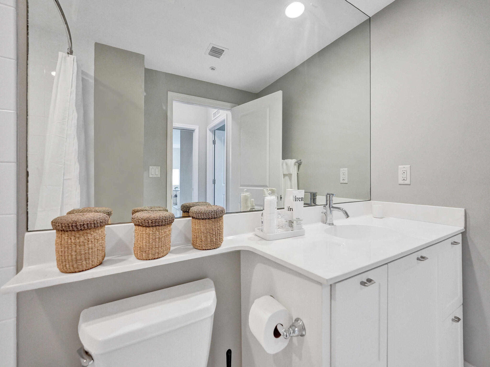 ASTOR - Residential Lease