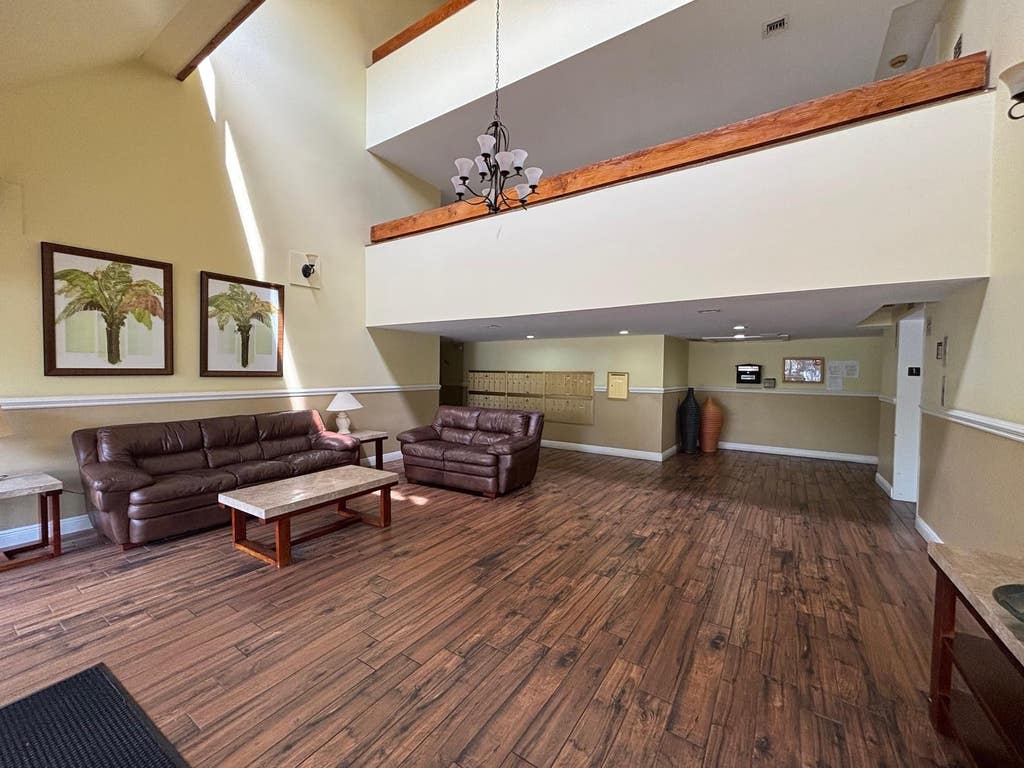 Photo of 220 LAKEVIEW Drive #103, Weston, FL 33326 (MLS # B26067808)