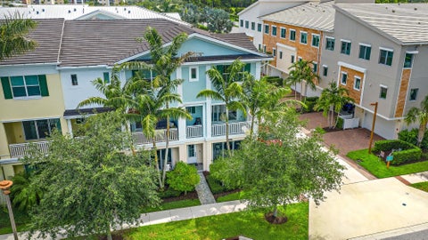 Photo of 4145 Faraday Way, Palm Beach Gardens, FL 33418 (MLS # B26042075)