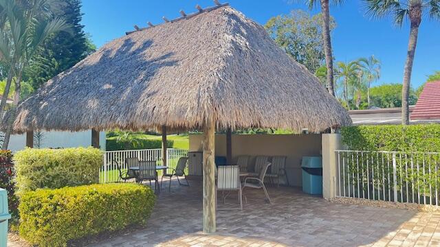 VILLAS OF MONTEREY AT INDIAN SPRING - Residential