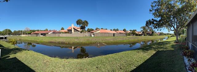 VILLAS OF MONTEREY AT INDIAN SPRING - Residential