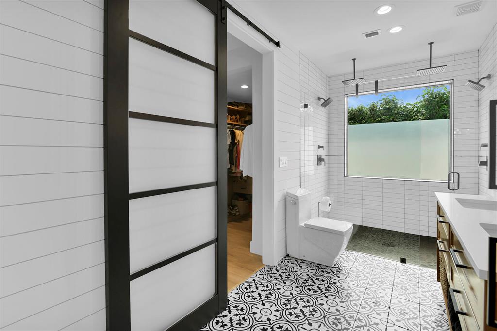 BOCA HARBOUR 5TH SEC - Residential