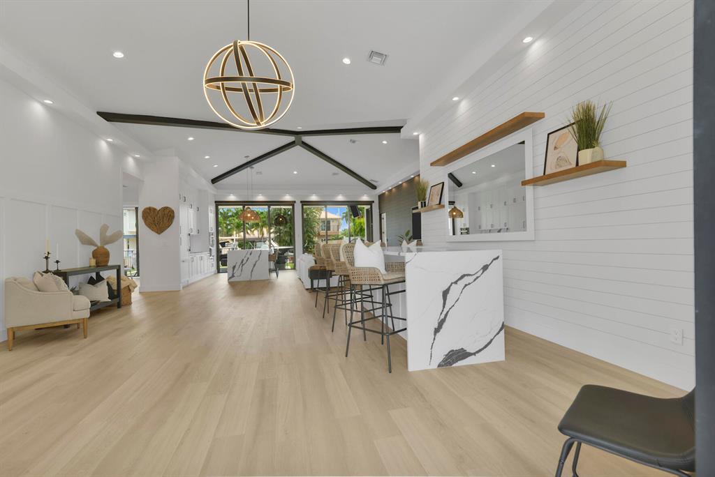 BOCA HARBOUR 5TH SEC - Residential