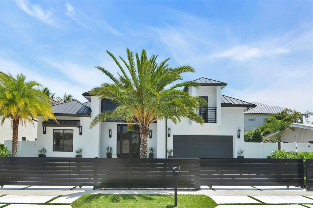 BOCA HARBOUR 5TH SEC - Residential