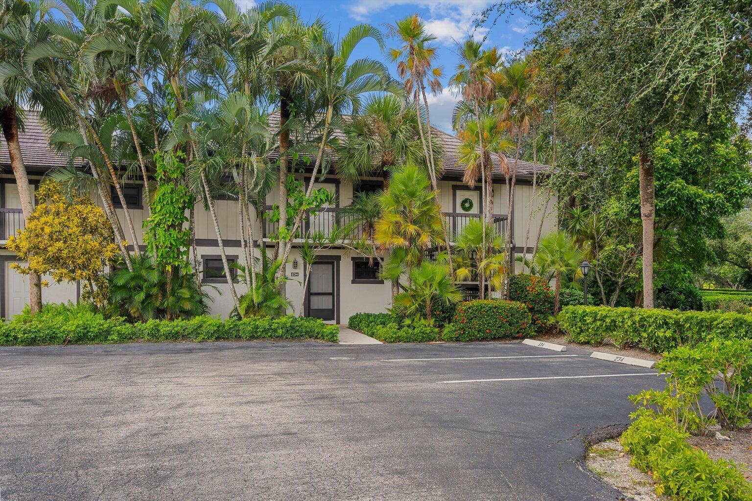 13334 Polo Club Road 234/235