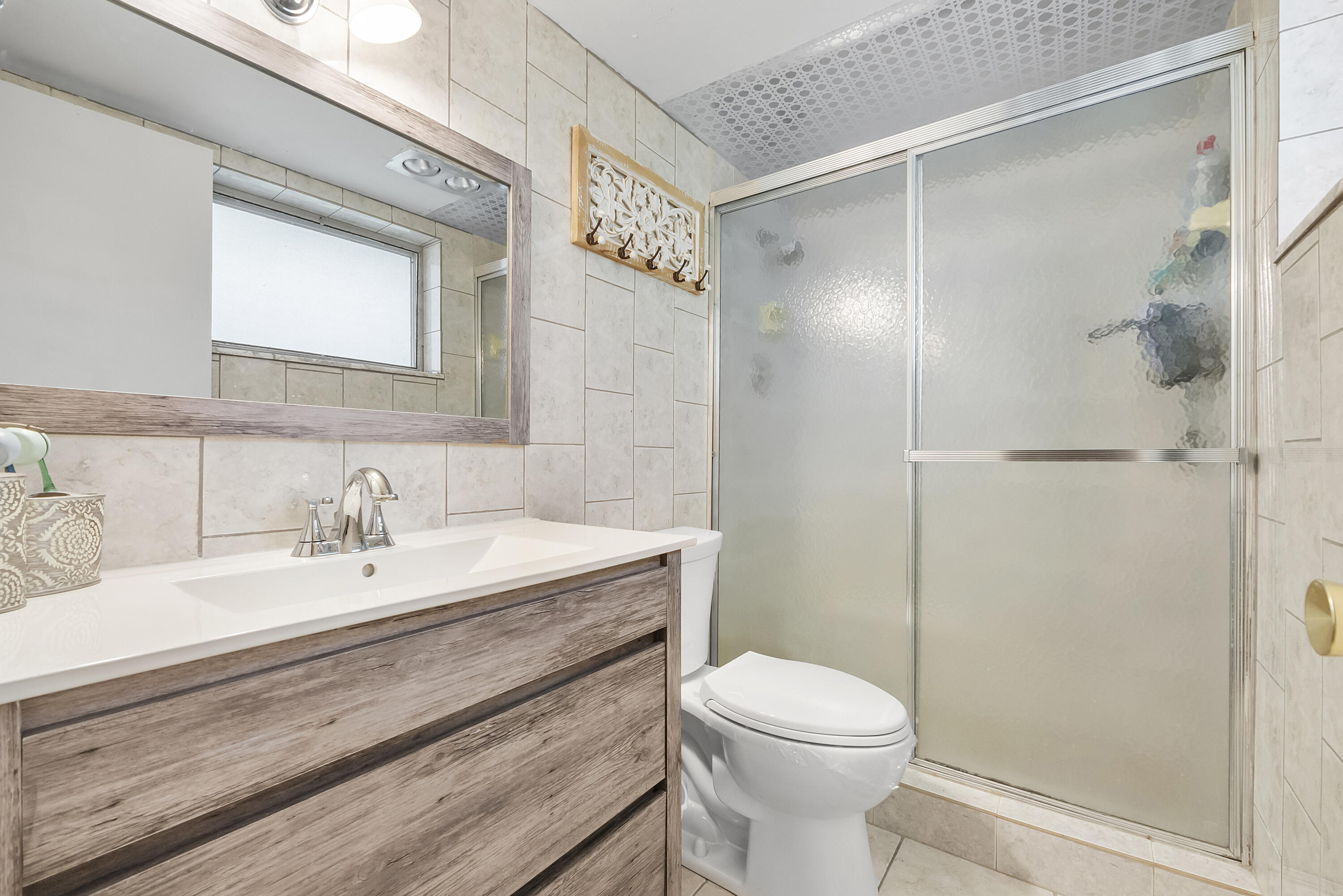 HILLCREST CONDO NO 1 - Residential