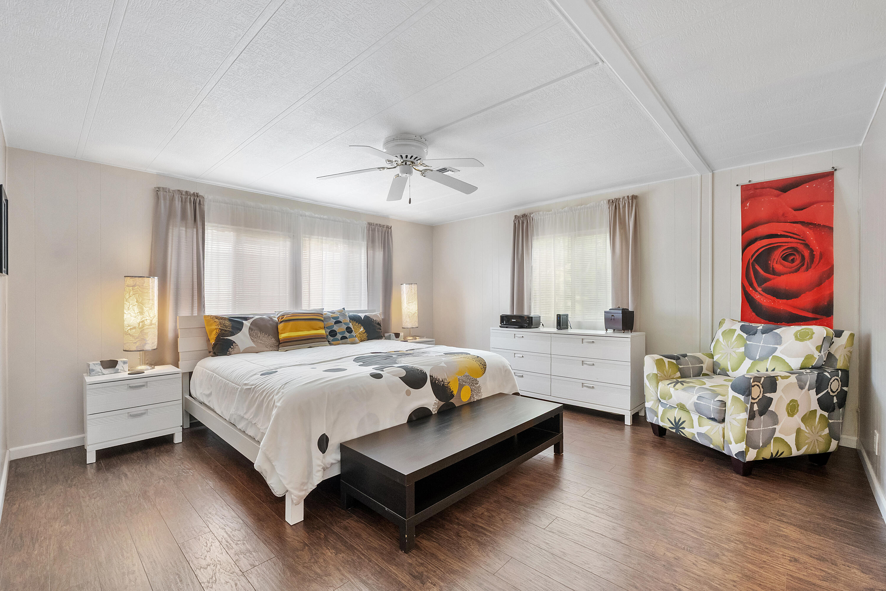 HILLCREST CONDO NO 1 - Residential