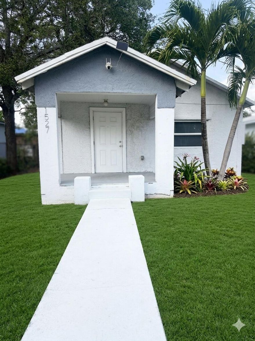 HURRY! MOVE IN READY! QUICK APPROVAL! Beautiful and well-maintained 3-bedroom, 1-bathroom home ideally located in the heart of Miami, offering comfort, convenience, and accessibility. This spacious residence features a functional floor plan with generously sized bedrooms, a bright living area, and a full kitchen designed for everyday living. The home provides ample natural light, comfortable living spaces, and a welcoming atmosphere perfect for families or working professionals. Conveniently situated near major highways, shopping centers, schools, parks, dining, and public transportation, this location offers quick access to downtown Miami, the airport, and surrounding areas, making daily commuting easy and efficient.