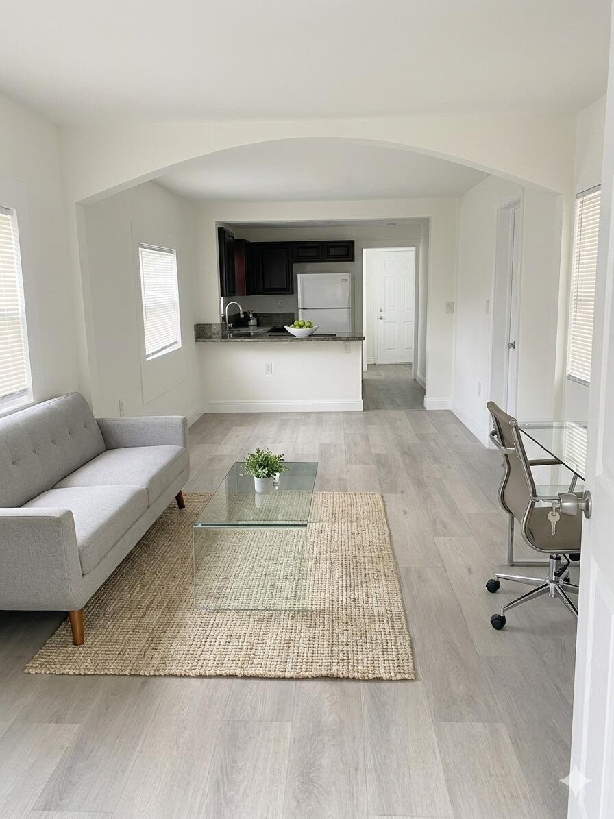 E LIBERTY CITY SEC A - Residential Lease