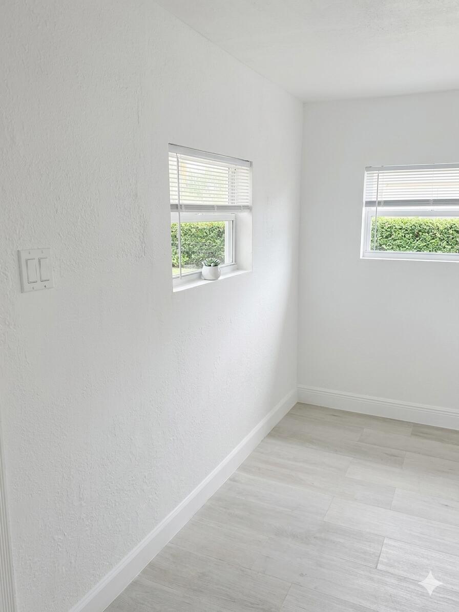 E LIBERTY CITY SEC A - Residential Lease