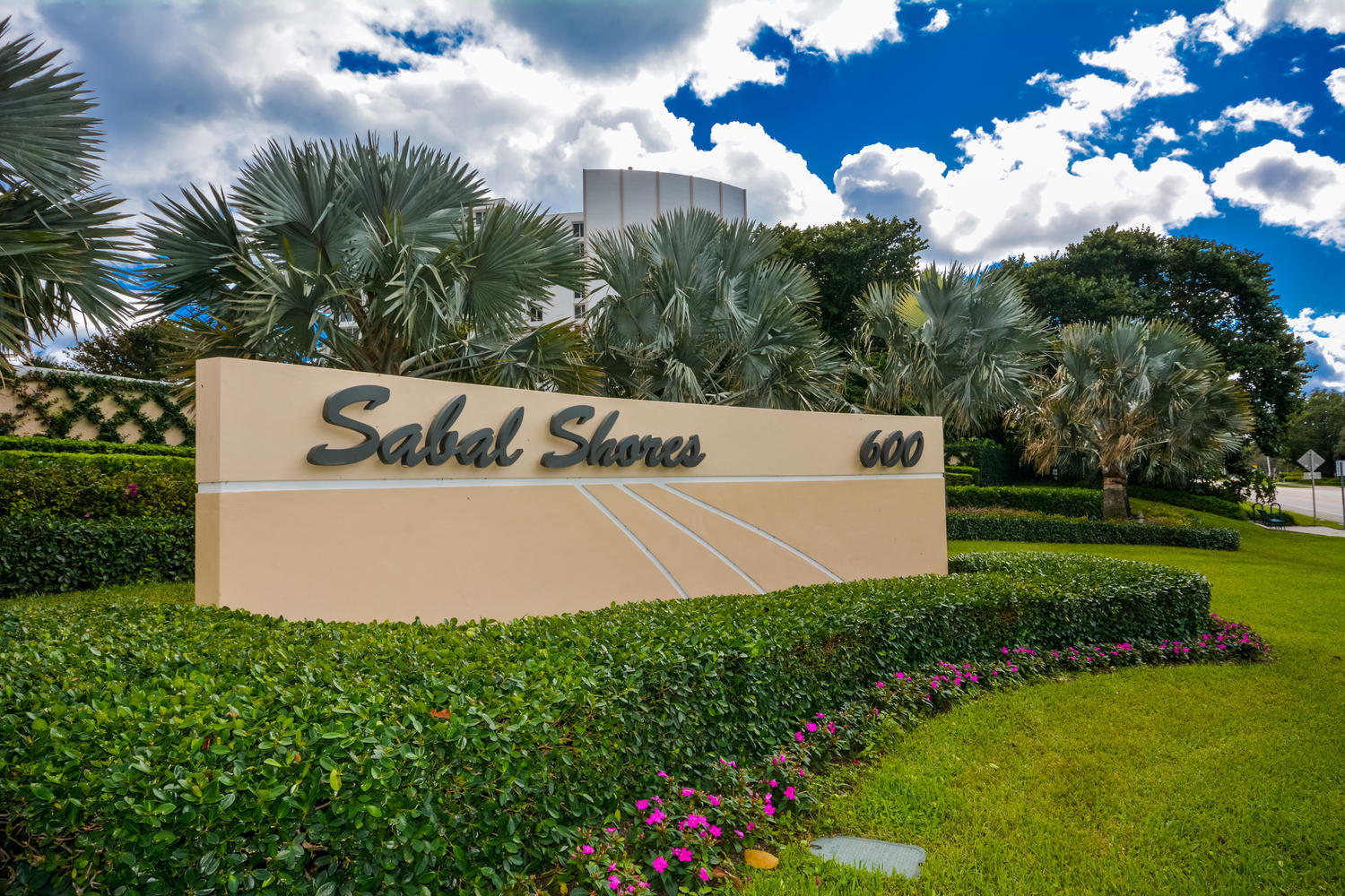 SABAL SHORES - Residential
