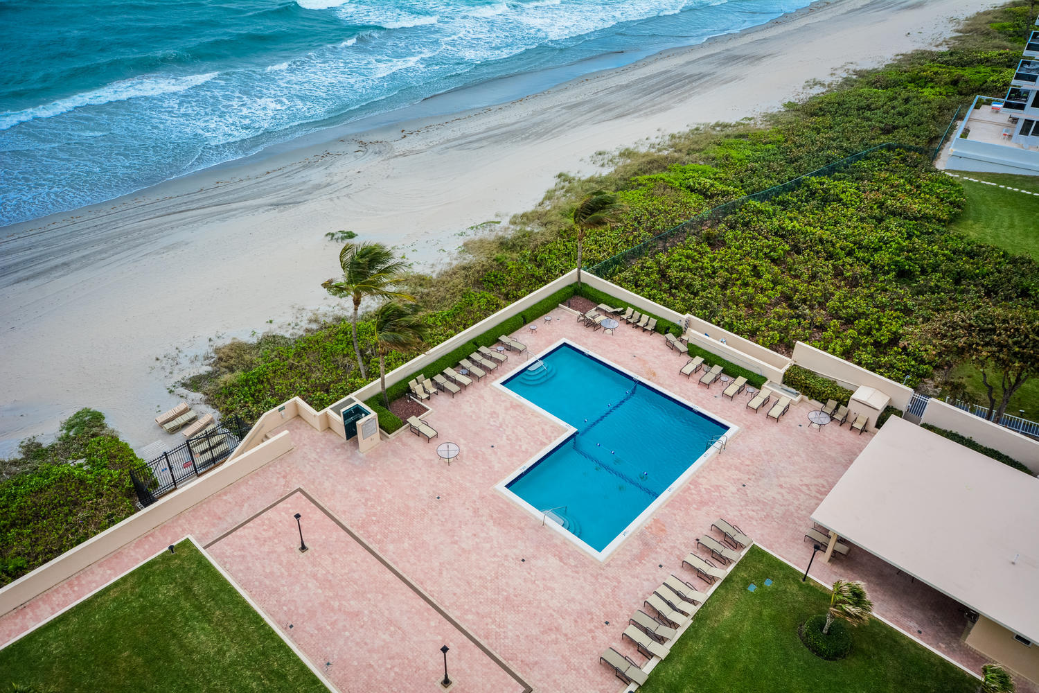 SABAL SHORES - Residential