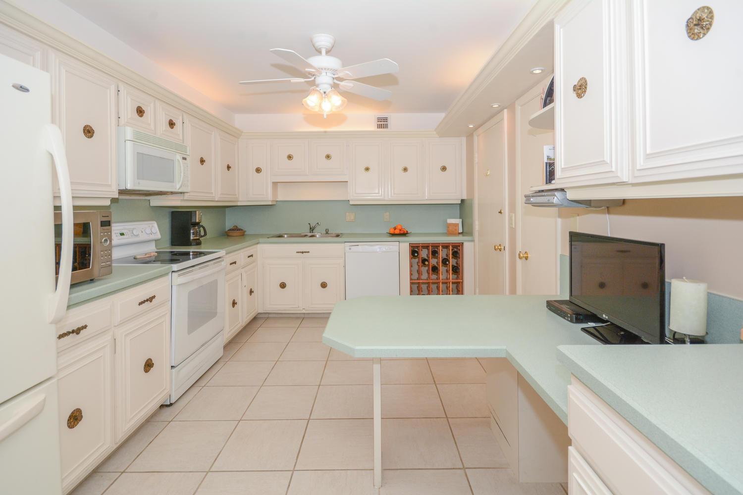 SABAL SHORES - Residential