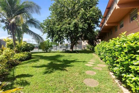 Tiny photo for 620 Tennis Club Drive #111, Fort Lauderdale, FL 33311 (MLS # B26014133)