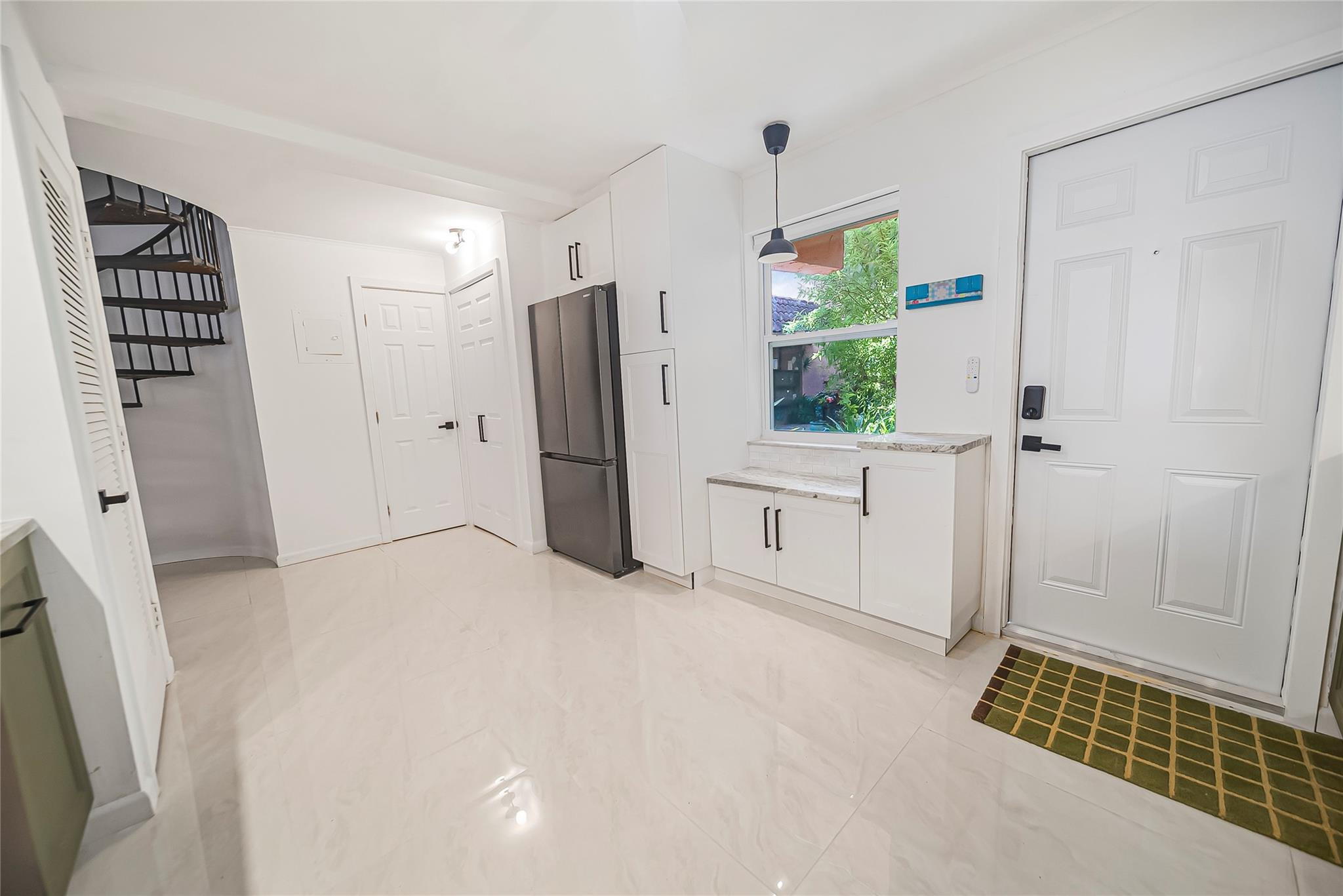 TENNIS CLUB TILDEN CONDO - Residential