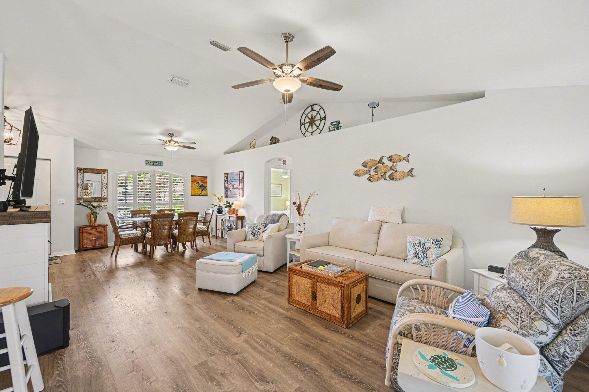 SEBASTIAN HIGHLANDS UNIT 13 - Residential