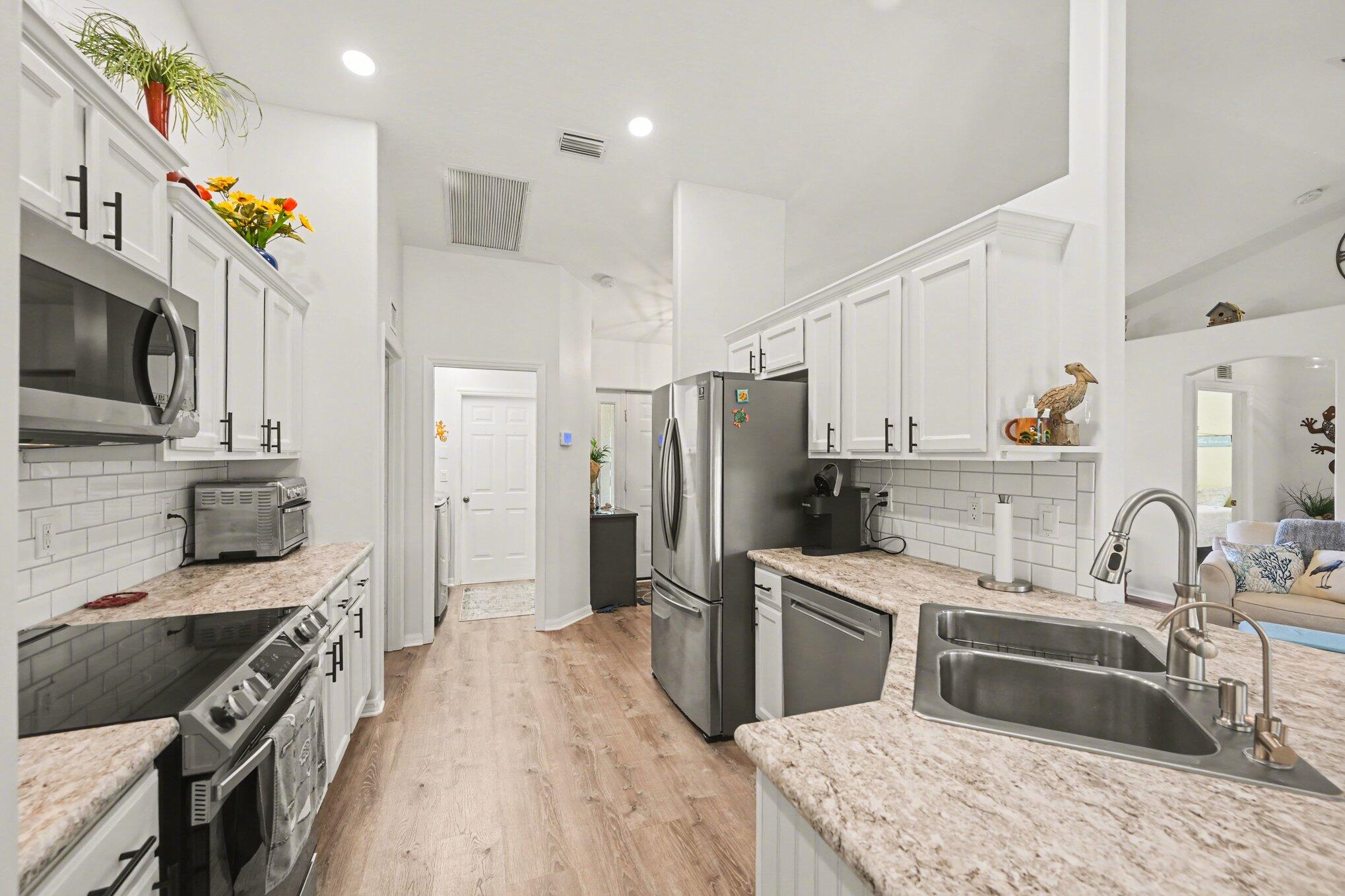 SEBASTIAN HIGHLANDS UNIT 13 - Residential