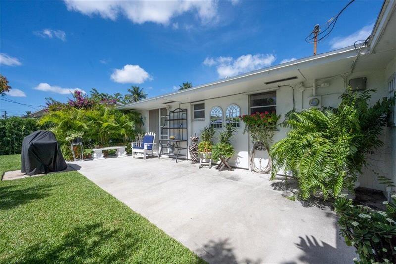 PALM BEACH LAKES SOUTH 2 - Residential