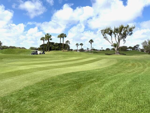 HOLLOWS OF DEER CREEK CONDO - Residential Lease