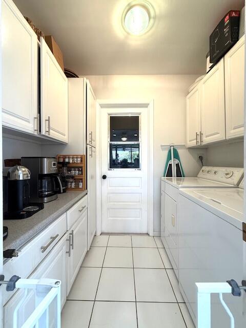 HOLLOWS OF DEER CREEK CONDO - Residential Lease