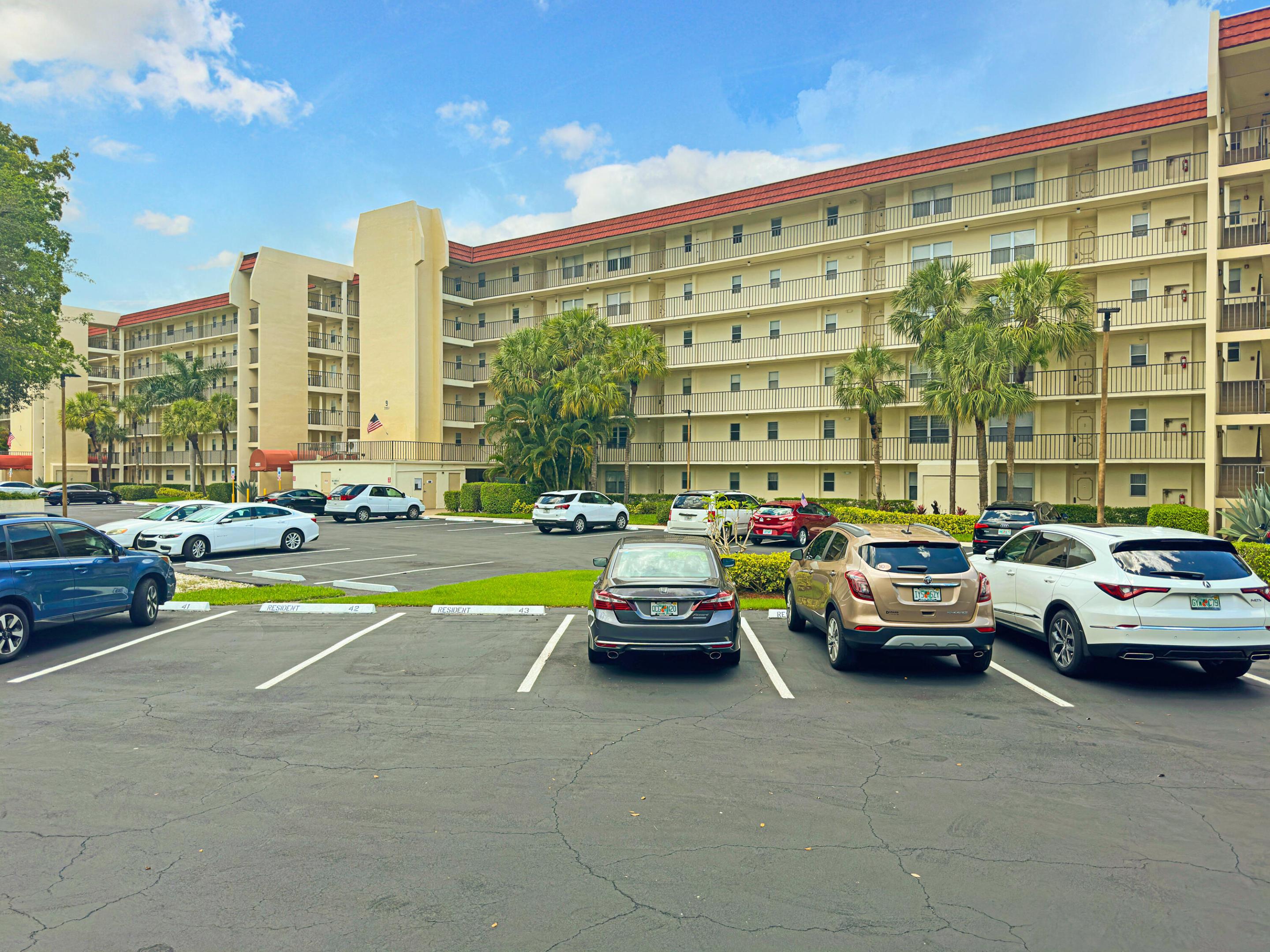POINCIANA PLACE CONDO 1,2,8 AND 9 - Residential