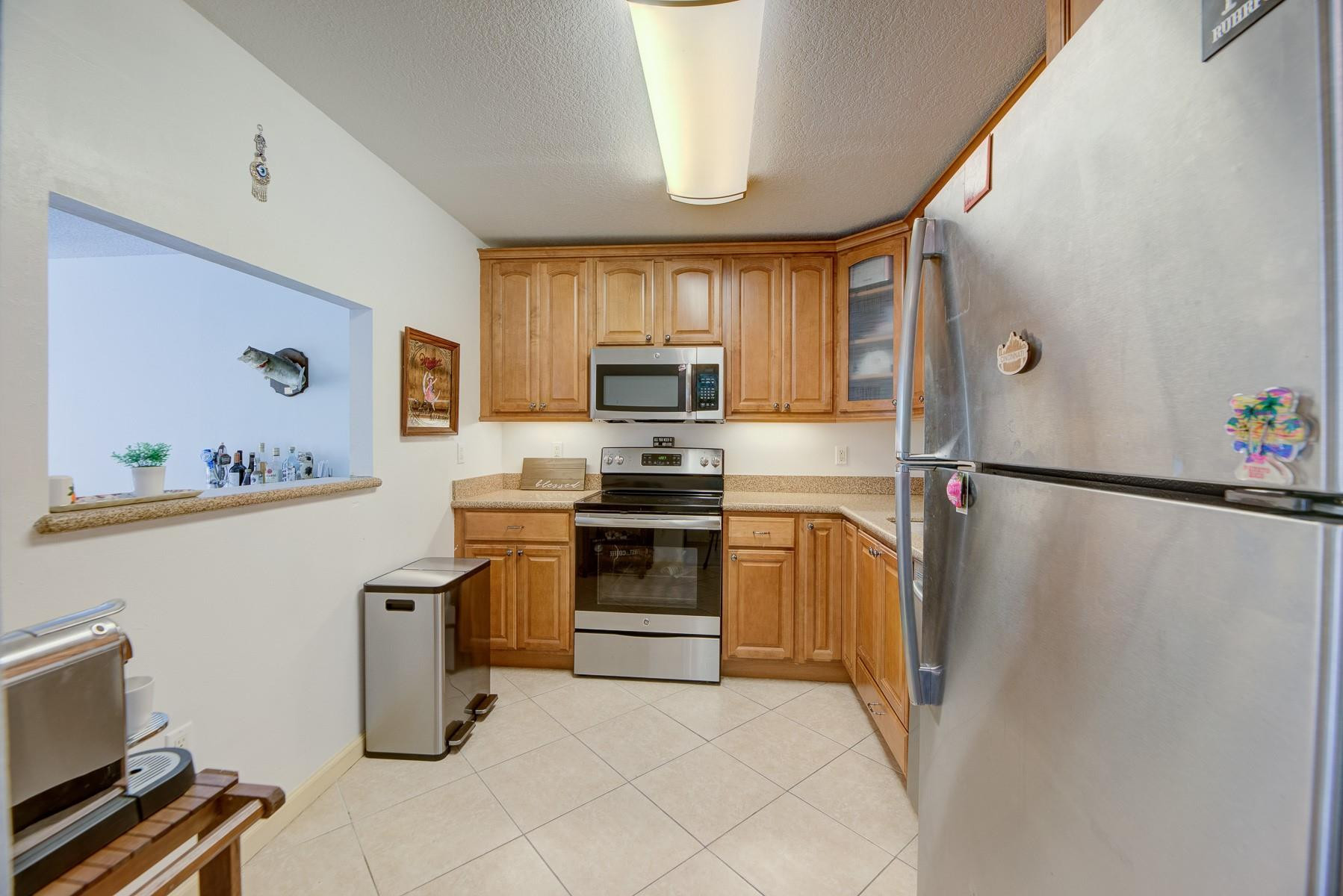 ENVIRON I CONDO 7 AND 8 - Residential Lease